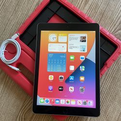 Apple iPad 5th Generation 32GB  with kids protective case & Charger (128gb $170) 