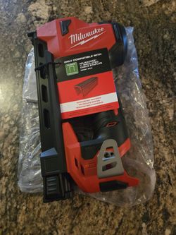Milwaukee M12 nuevo Tool Only