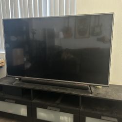 52 Inch LG TV