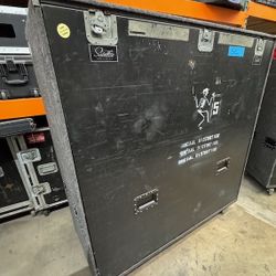 Ultra Case 10 Space Guitar Vault Owned By Social Distortion