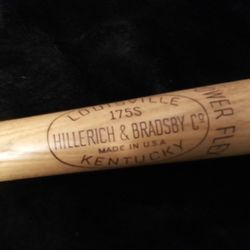175s Louisville  Power Flex Wooden Baseball Bat