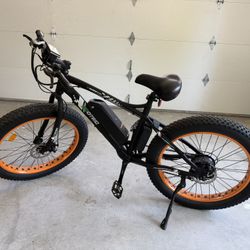 Ecotric Cheetah 26" Fat Tire Electric Bike (FAT26S900) — Like New