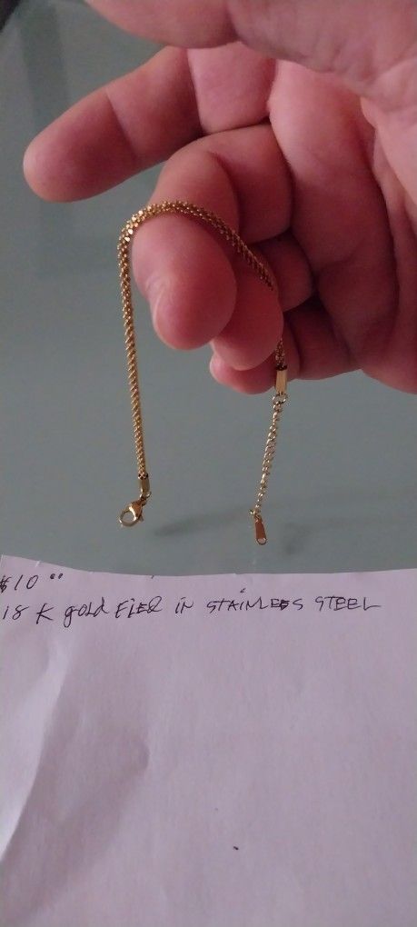 Bracelet
