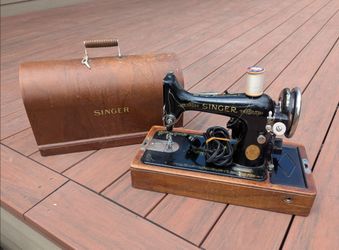 Vintage Singer Sewing Machine