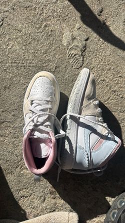 Nike Mid-Top Sneakers White Pink Blue