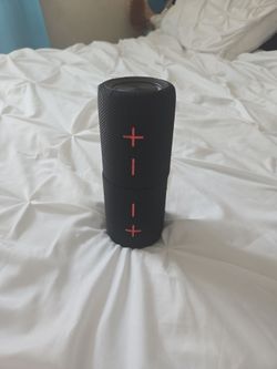 Magnetic 2 in 1 speaker