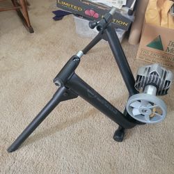 Saris Bike Trainer