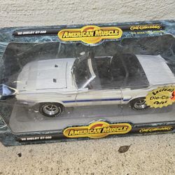 Diecast SCALE 1;18  car