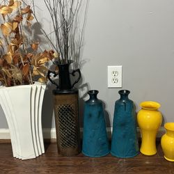Decorative Vase Set