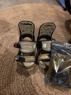 Free Burton bindings - medium