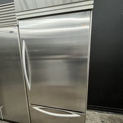 Built In Bottom Freezer Kitchen Aid 36” Refrigerator Used