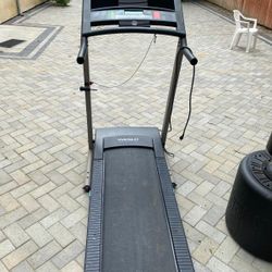 Electric treadmill