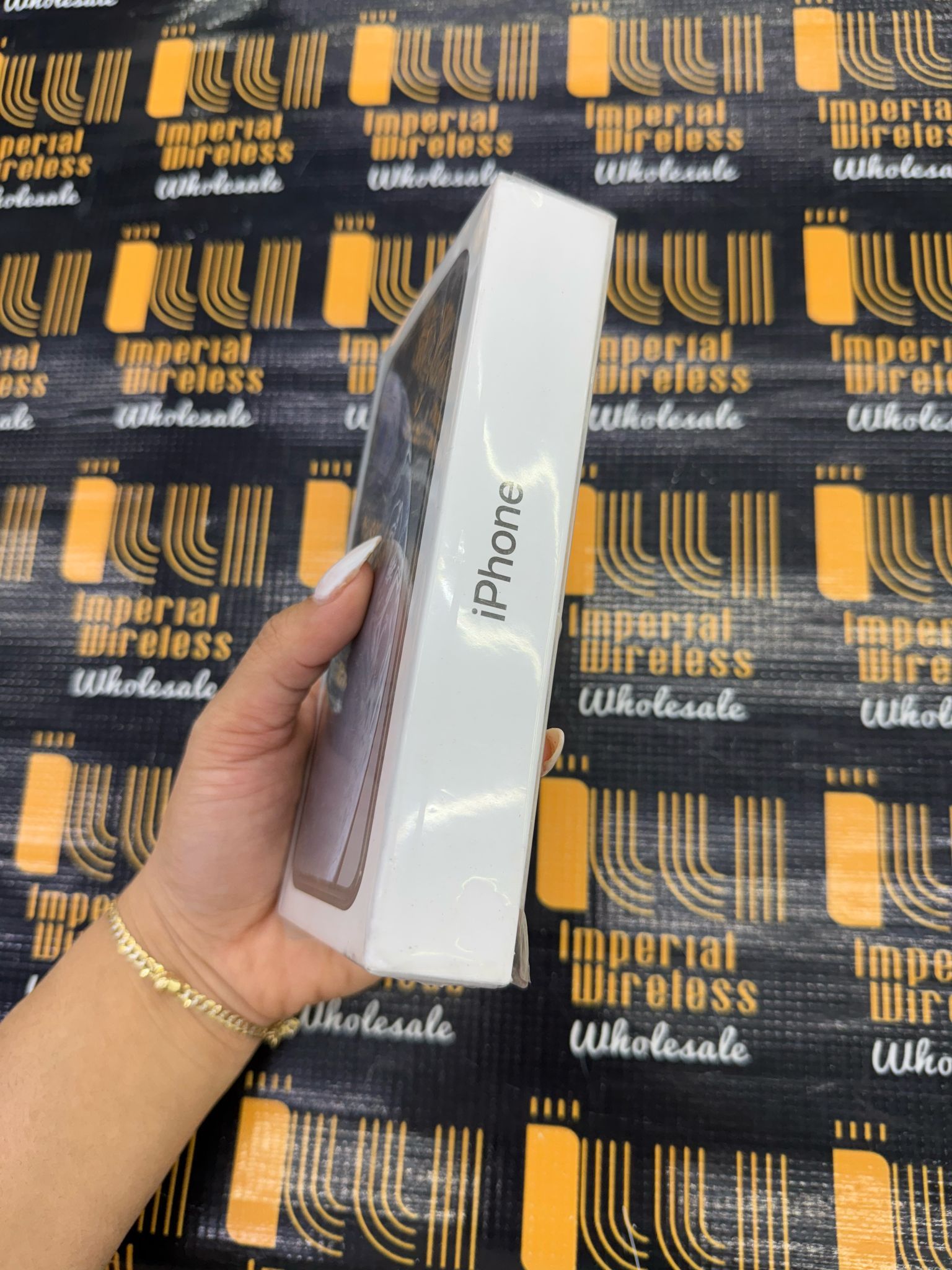 iPhone Xr – 128GB Black – Box Packed – Bronx Pickup