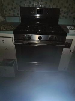 Frigidaire Stove