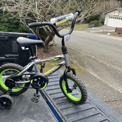 Child Kid Children Bike 12” Wheels With Training Wheels Bicycle Tricycle Trike in Good Condition