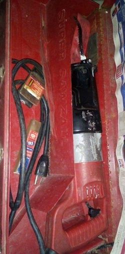 Milwaukee Heavy Duty SUPER SAWZALL