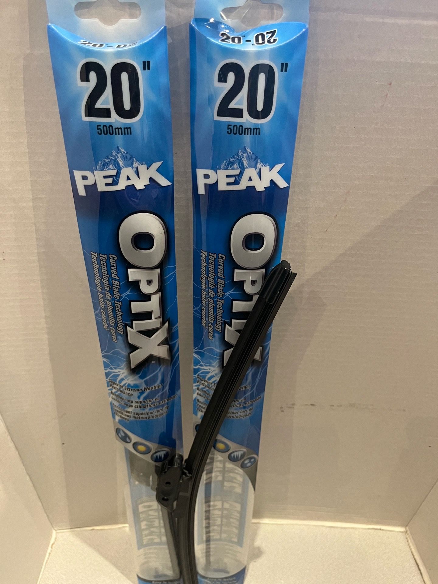 2 X 20” Peak OPTIX All Weather Beam Universal Wiper Blades New in package