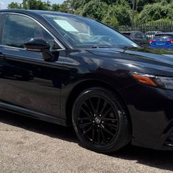 2023 TOYOTA-CAMRY 