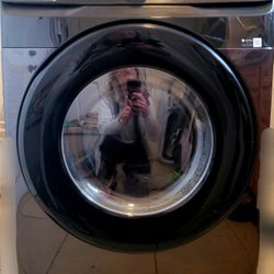  Samsung
7.5 cu. ft.  Electric Dryer 