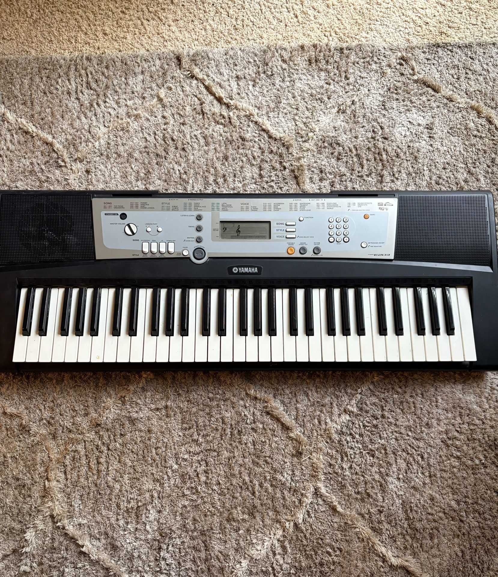 Yamaha PSR-E203 Black 61-Note Built-In Speakers Portable Electronic Keyboard