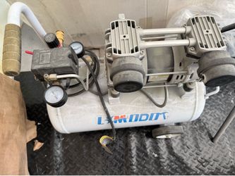8 gallon air compressor