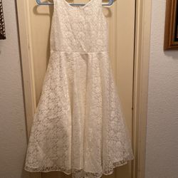 Beautiful white child dress size 16