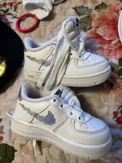 Nike Size 5C $35