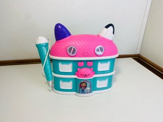 Dreamworks Gabbys Dollhouse Sing-Along Boombox with Microphone Works Great 2022
