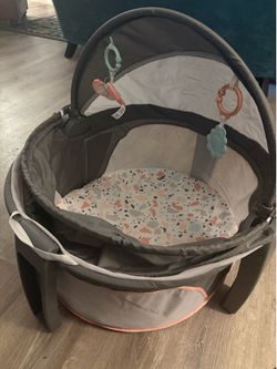 Cute portable baby dome bassinet