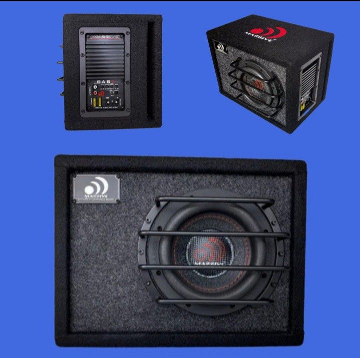 6.5" 250 Watts RMS Powered Subwoofer in Ported Enclosure, Clip LED, Bass Boost, 180º Phase Shift