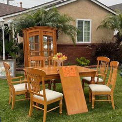 6 Chair Dinning Set