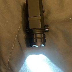 Tactical Protect Flashlight