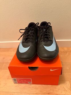 Nike Vapor 16 Club TF Soccer Cleats Men’s Size 10