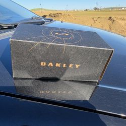 Oakley Sunglasses 