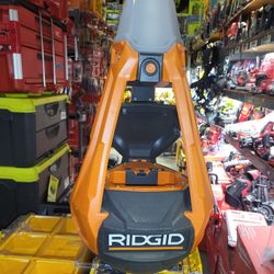 Ridgid 18V Hybrid Upright Area Light 1000 Lumen Led Area Light R8694820