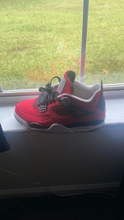 Selling both pair of my Jordan’s