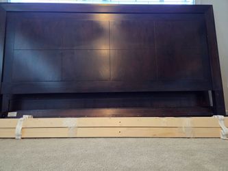 6pcs King Bedroom furniture set