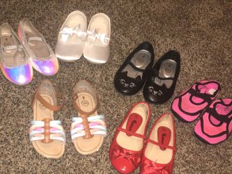 Size 8 baby shoes $6 each