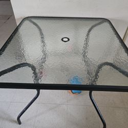 Outdoor Reinforced Glass Table