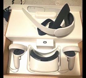 Oculus Quest 2 w/ pro strap