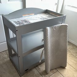 Graco Changing Table 