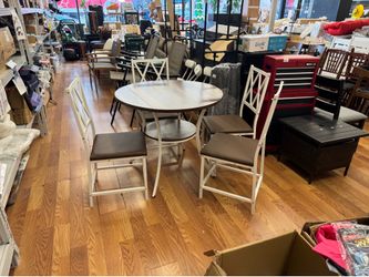 5-Piece Dinning Table & Chair Set