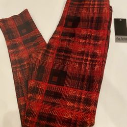 Leggings Red and Black Plaid Sz. M
