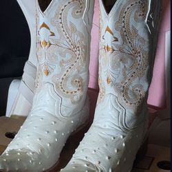 White Cowboy Boots/ Botas
