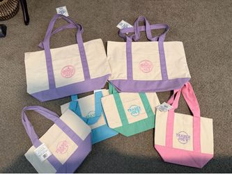 Trader bag totes