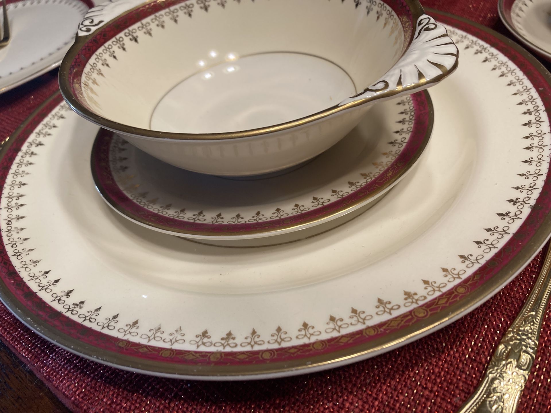 Nautilus China Set , Service for 8
