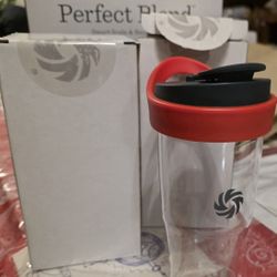 Vitamix Perfect Blend shaker cups