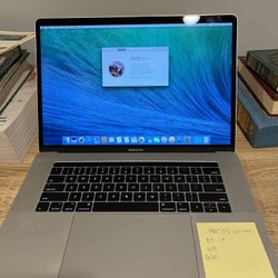 Macbook Pro 2017 15” Retina display And Touchbar 