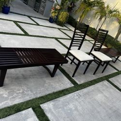 Chairs And Benches (dining Room)