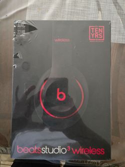 Beats studio 3 BRAND NEW NEVER OPEN